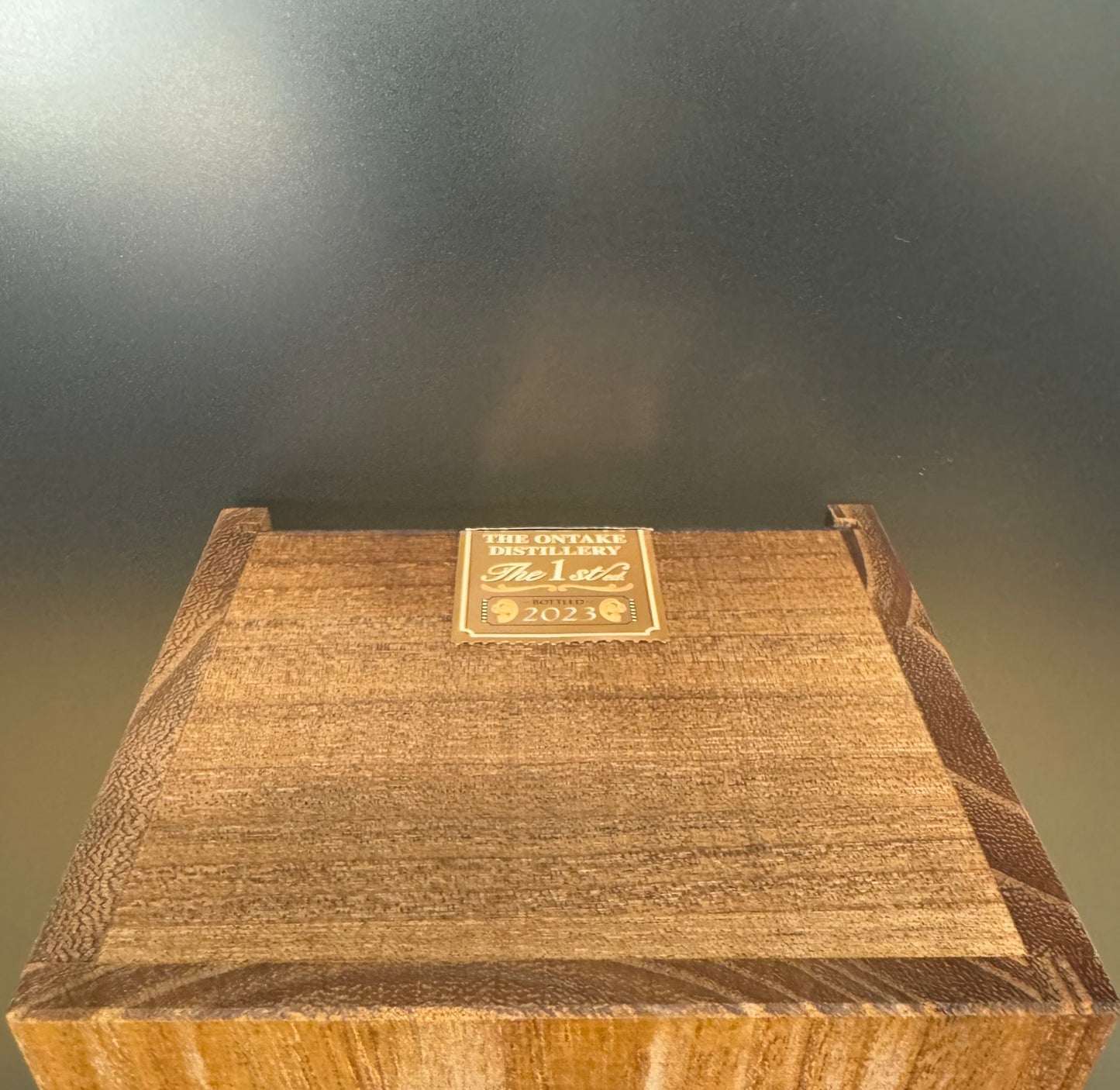 御岳 ONTAKE 43% Vol.＋Carton (Wooden box)