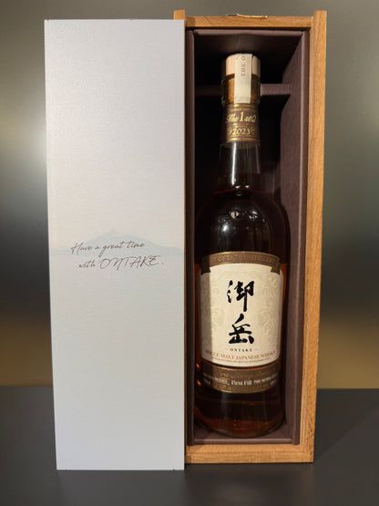 御岳 ONTAKE 43% Vol.＋Carton (Wooden box)